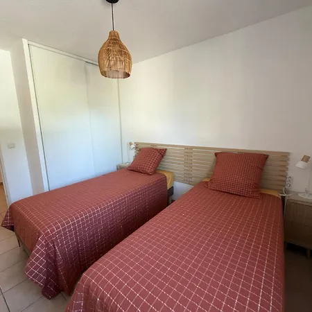 Appartamento Rez De Jardin Avec Garage Nîmes